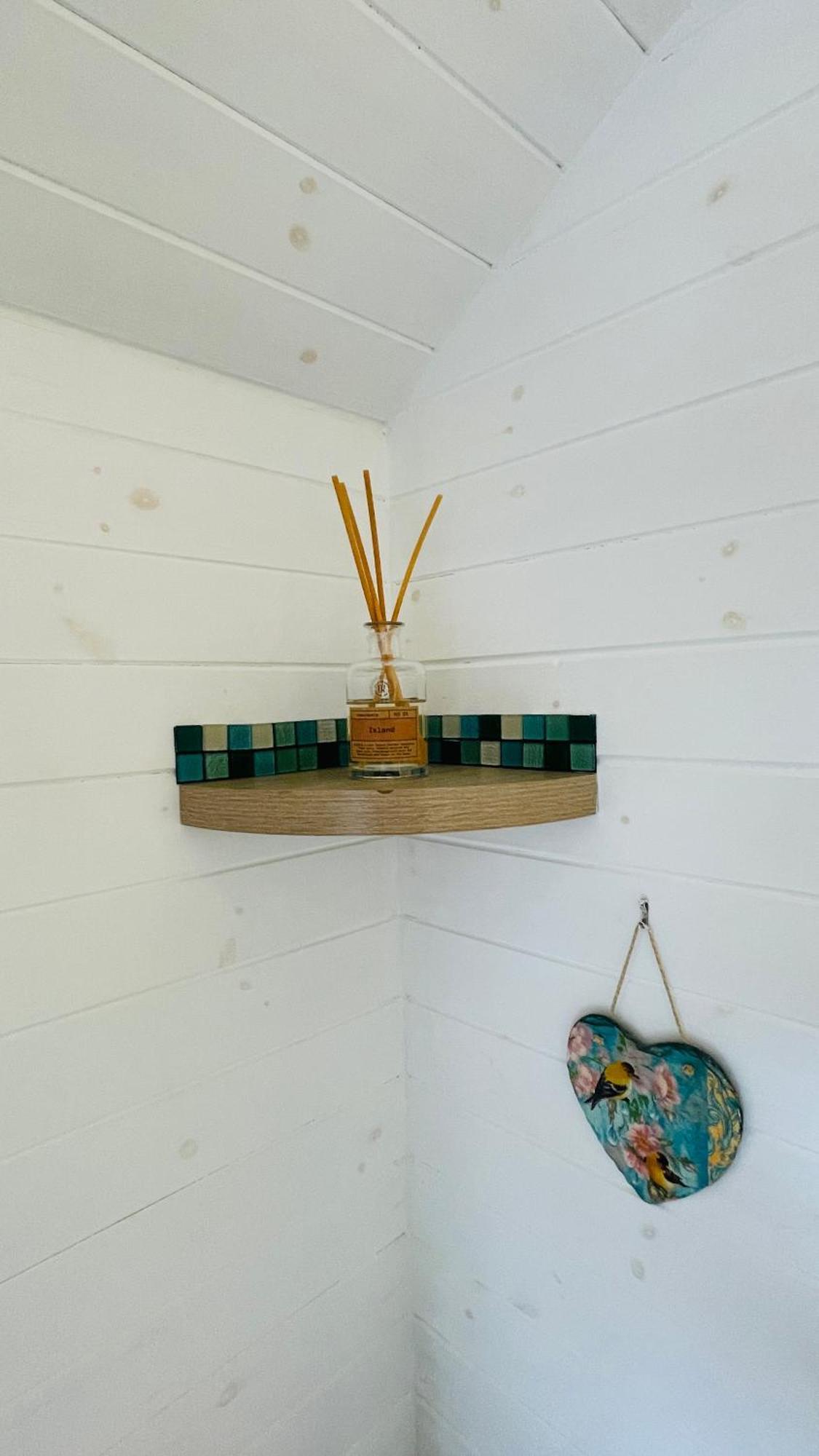 Apartament Hideaway Pod Near Loch Ness For A Tranquil Retreat Lewiston Zewnętrze zdjęcie